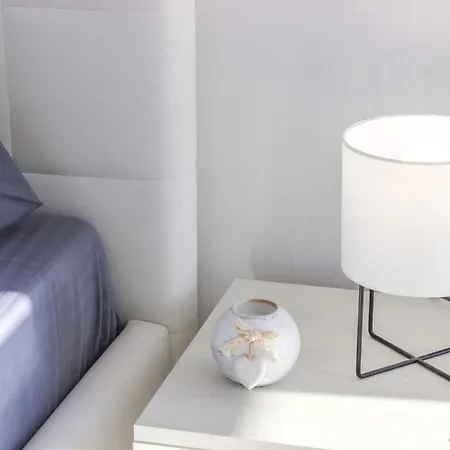 Apartment Velvet Tide Escape B18